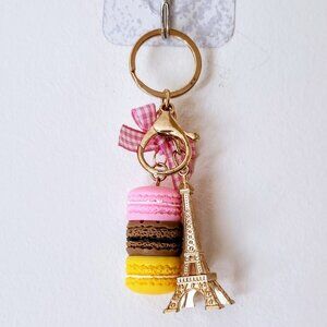 France Key Ring Macaron Eiffel Tower Keychain Keyring Accessory for Bag Pendant